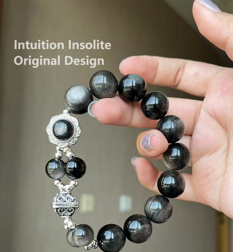 Golden Fortune Cabochon 14mm Silver Sheen Bell Crystal Design BraceletGolden Fortune Cabochon 14mm Silver Sheen Bell Crystal Design Bracelet