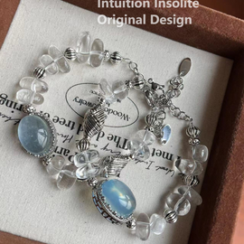 Aquamarine Cabochon and White Crystal Designed Bracelet