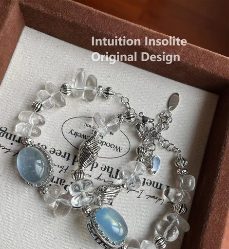Aquamarine Cabochon and White Crystal Designed Bracelet
