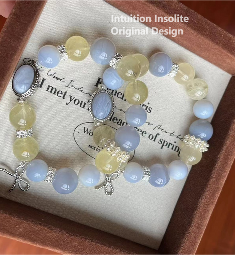 Blue Lace Agate and Lemon Quartz Crystal Design Bracelet